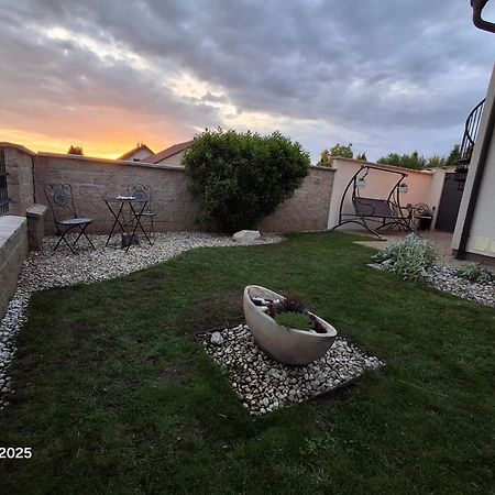 Apartman Mikulov Exterior photo